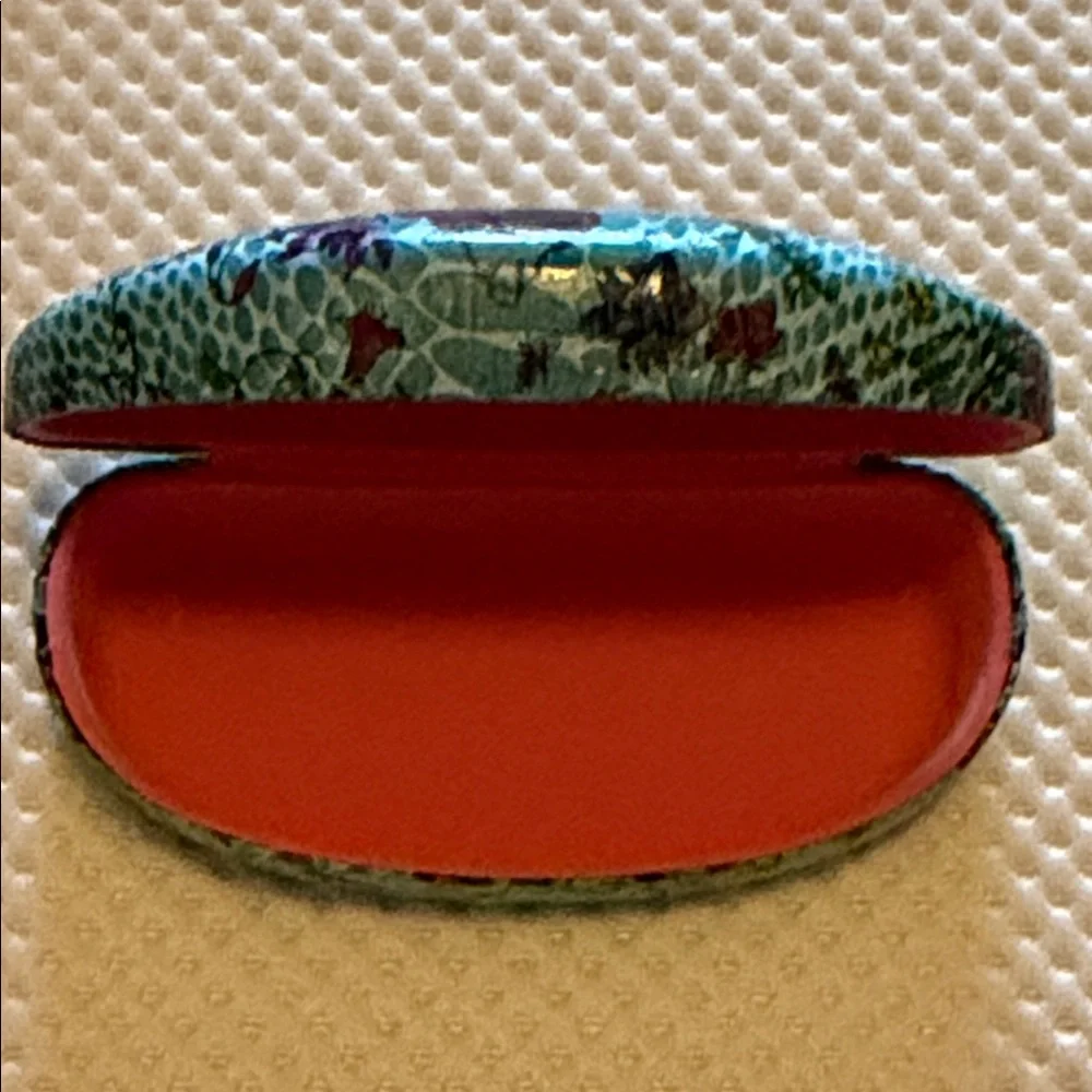 Floral Eyes On Europe Eyeglass Case